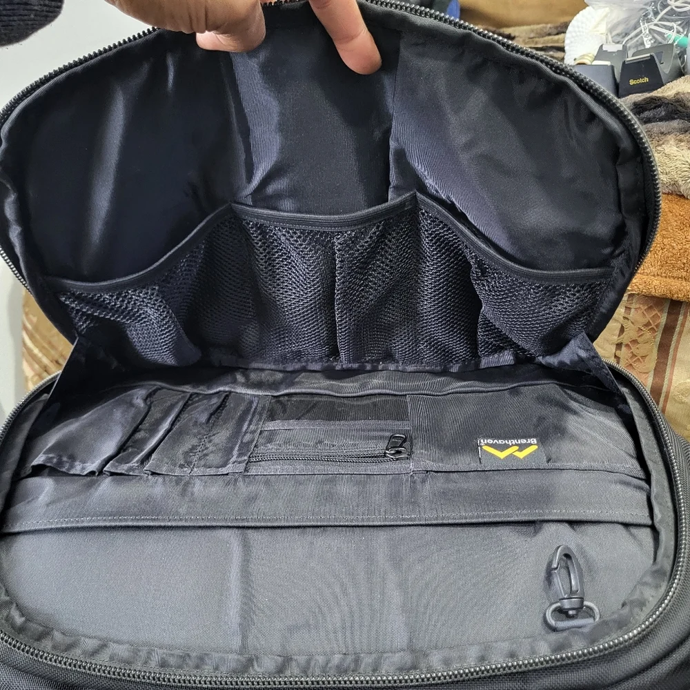 BRENTHAVEN Used Business Travel Carry-On Bag Soft Shell Nylon Briefcase USA